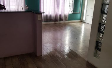 Casa en venta en Burzaco Oeste