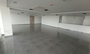 consultorio en arriendo en portal del genovés. Cod A115074