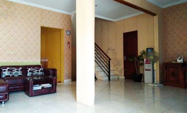 Dikontrakan Rumah dalam perum full furnished seputaran Timoho kota