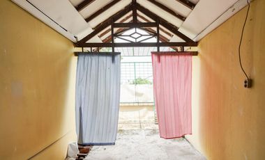 Rumah Strategis 15 Menit ke Stasiun Tambun SHM Dibantu KPR J-38759