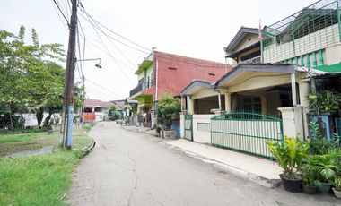 Rumah Strategis 15 Menit ke Stasiun Tambun SHM Dibantu KPR J-38759