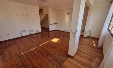 SE VENDE CASA EN PARQUE INGLÉS