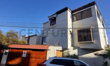 SE VENDE CASA EN PARQUE INGLÉS