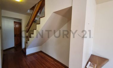 SE VENDE CASA EN PARQUE INGLÉS