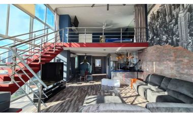 Alquiler: Penthouse loft amoblado en El Cangrejo