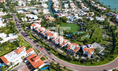 Casa en Renta 3 Recámaras Isla Dorada Zona Hotelera Cancún