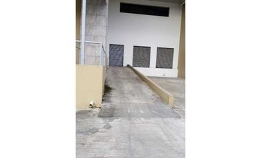 VENTA GALERA COMERCIAL EN PARQUE INDUSTRIAL DE LAS AMERICAS