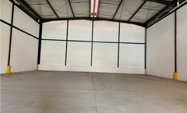 VENTA GALERA COMERCIAL EN PARQUE INDUSTRIAL DE LAS AMERICAS