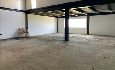 VENTA GALERA COMERCIAL EN PARQUE INDUSTRIAL DE LAS AMERICAS
