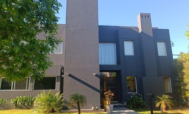 Casa - Santa Teresa
