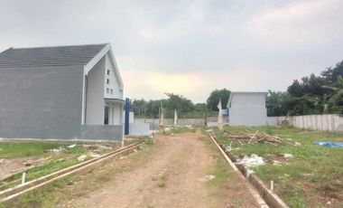 Rumah dijual di Setu 1.5 KM dr Rencana Tol Setu