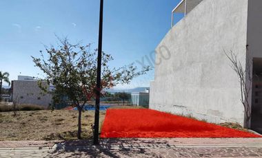 Terreno escriturado de 116 m² en Condominio Almendros en Ciudad Maderas El Marqués, Querétaro