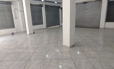 local en arriendo en el centro. Cod A126055