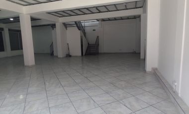 local en arriendo en el centro. Cod A126055