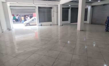 local en arriendo en el centro. Cod A126055