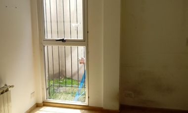 Alvear 355 / Lomas De Zamora / PLANTA BAJA C
