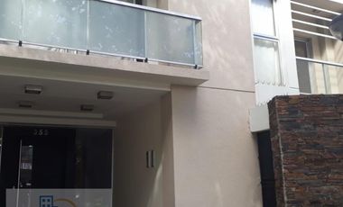 Alvear 355 / Lomas De Zamora / PLANTA BAJA C