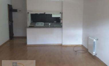 Alvear 355 / Lomas De Zamora / PLANTA BAJA C
