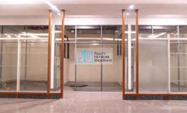 1900 SqM Office Space With Partitions For Rent