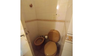 3 ambientes pleno barrio La Perla