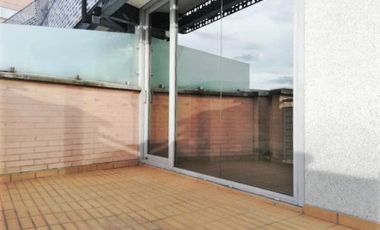 PR11672 SE VENDE OFICINA EN SECTOR LAS CASITAS, SABANETA