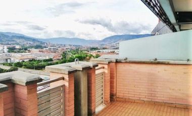 PR11672 SE VENDE OFICINA EN SECTOR LAS CASITAS, SABANETA