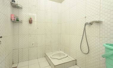 Rumah SHM Strategis 10 Mnt ke Pintu Tol Bambu Apus 1 Siap KPR J-41245