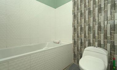 Rumah SHM Strategis 10 Mnt ke Pintu Tol Bambu Apus 1 Siap KPR J-41245