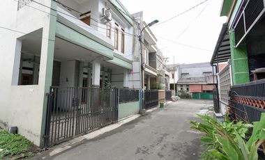 Rumah SHM Strategis 10 Mnt ke Pintu Tol Bambu Apus 1 Siap KPR J-41245