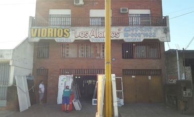 Casa - Claypole