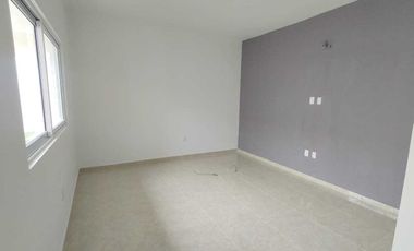 CASA NUEVA EN VENTA CON RECAMARA EN P.B. FRACCIONAMIENTO FLORESTA EN ZONA ALTA