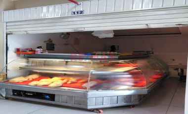 Oportunidad para negocio a precio de ocasión, local de 7 m2. en el segundo piso, con punto de agua, stand para salón de belleza, cuidado personal, baz