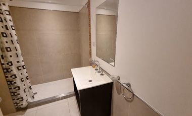 Monoambiente en venta en Bernal Oeste