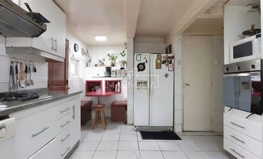 Casa en el arrayan de 1584mts totales 5 dormitorios