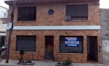 CASA IDEAL 3 FAMILIAS