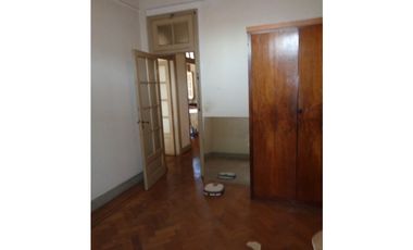 CONGRESO VENTA DEPTO.SEMIPISO 3 AMB. H.YRIGOYEN 1400
