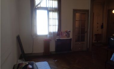 CONGRESO VENTA DEPTO.SEMIPISO 3 AMB. H.YRIGOYEN 1400