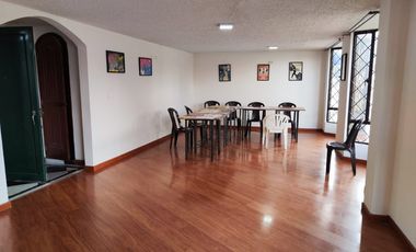 edificio en arriendo en normandía. Cod A12506