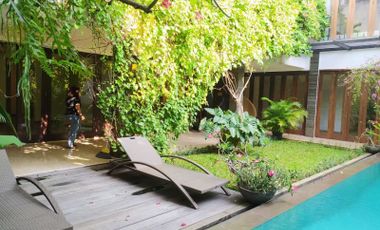 For Rent 4BR Balinese-style house at Kemang Barat