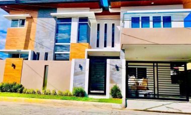 Elegant House for SALE in Angeles City Very Near to SM Clark