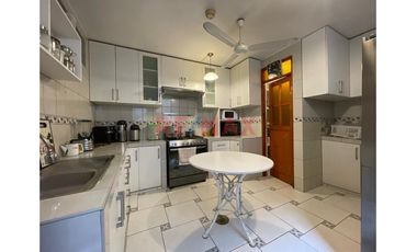 Ocasion! Amplia Y Acogedora Casona En Venta En Barranco