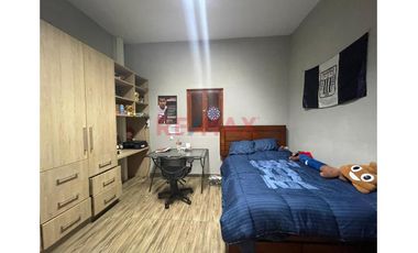 Ocasion! Amplia Y Acogedora Casona En Venta En Barranco