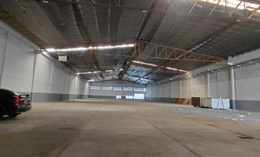 bodega en arriendo en via 40. Cod A1025