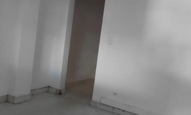 bodega en arriendo en via 40. Cod A1025