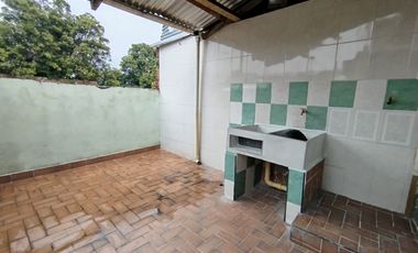 casa en venta en belalcázar. Cod V117914