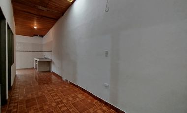 casa en venta en belalcázar. Cod V117914
