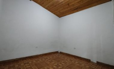 casa en venta en belalcázar. Cod V117914