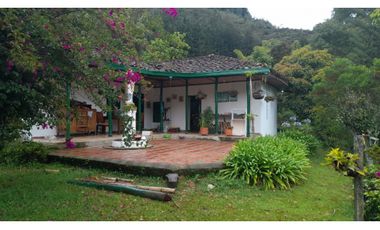Casa Finca en Venta Sector Las Piedras, La Ceja Antioquia