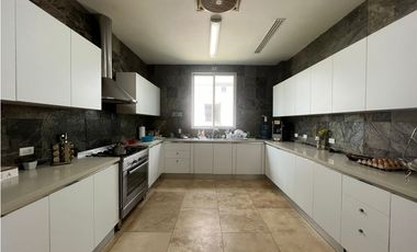 Venta de casa en Santa María, Fairway Estates