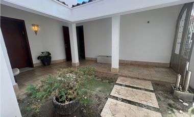 Venta de casa en Santa María, Fairway Estates